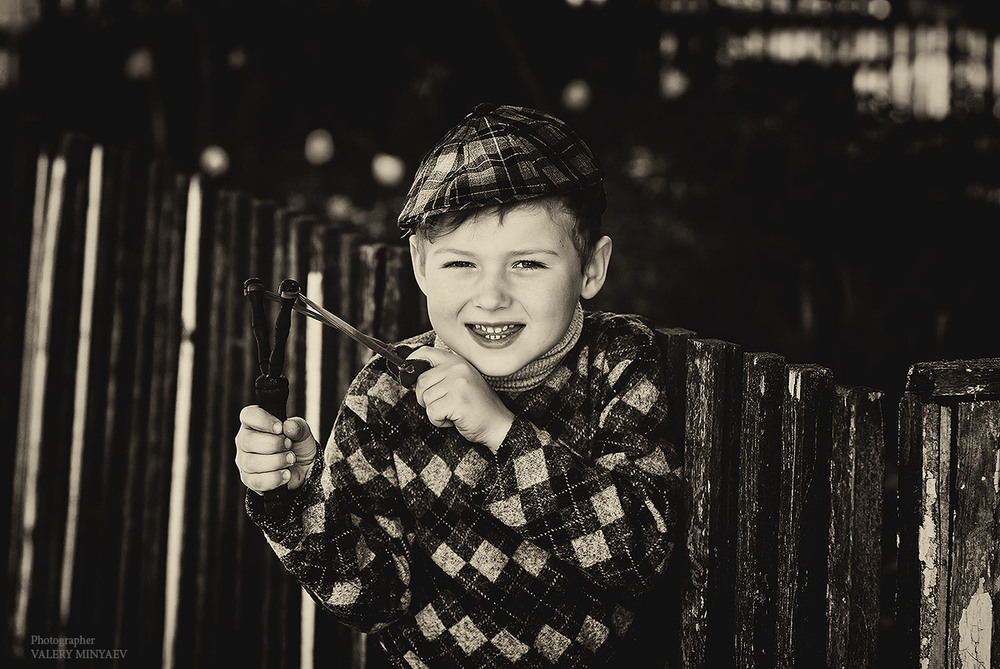 Фотографія Портрет мальчика с рогаткой / Валерий Миняев / photographers.ua