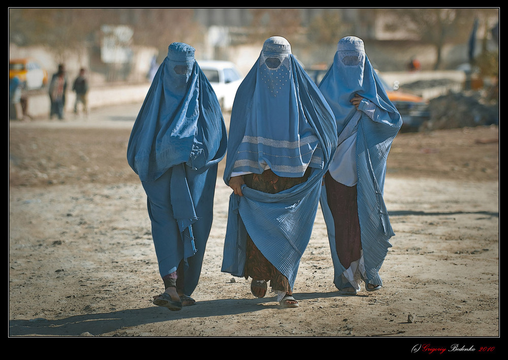 Фотографія # Три грации:  афганская версия # / Григорий Беденко / photographers.ua