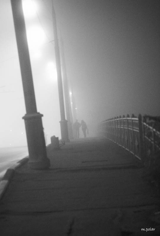 Фотографія двое в тумане / михаил,полярный / photographers.ua