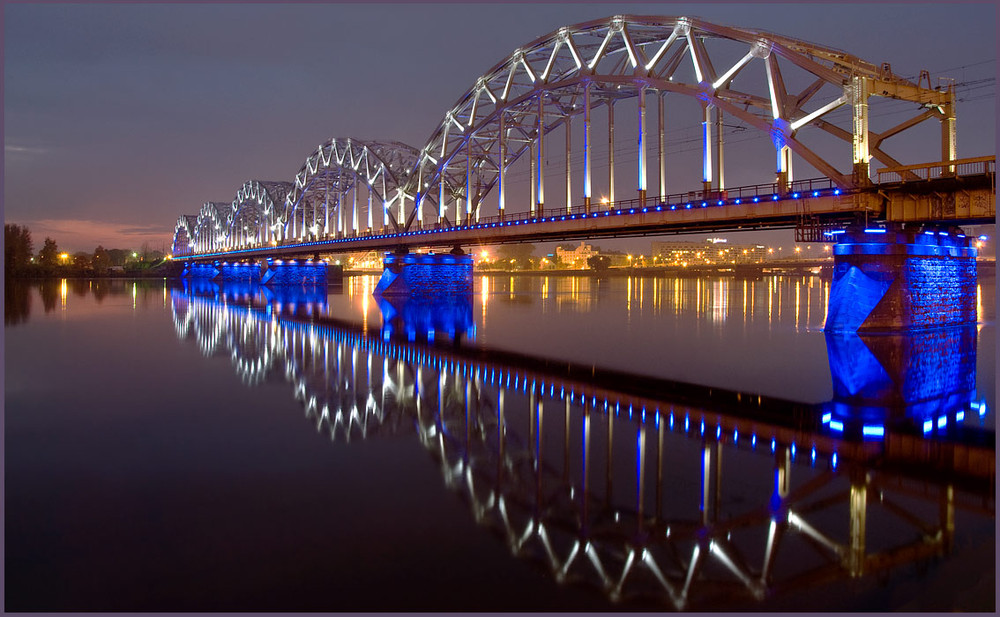 Фотографія ж.д. мост в огнях / Юозас Зубавичус / photographers.ua