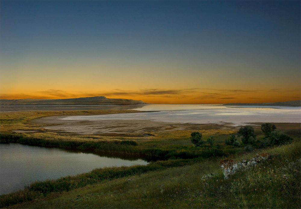 Фотографія Рассвет над озером Чок-Рак. / Валентин Коваленко / photographers.ua