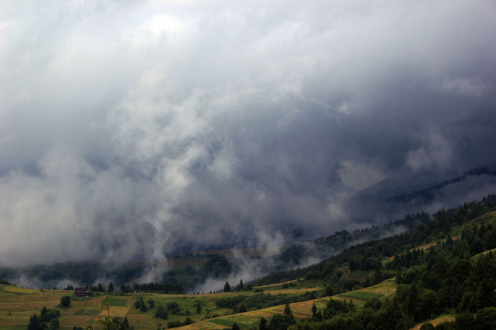Фотографія Гори димлять / Rechnoy skitalec / photographers.ua