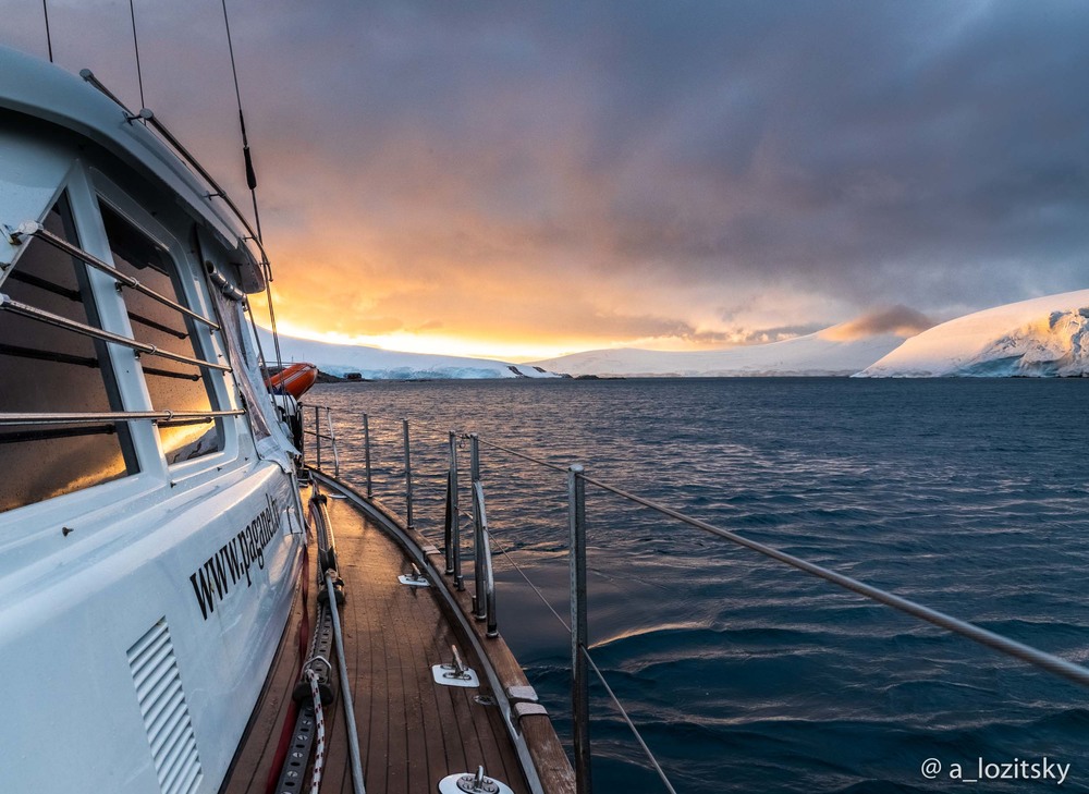 Фотографія Антарктический закат / Александр Лозицкий / photographers.ua