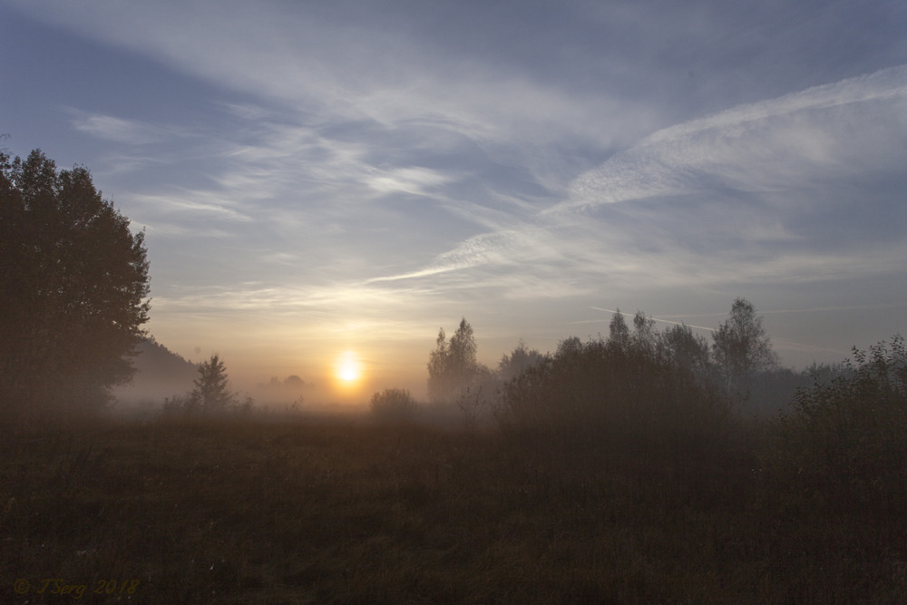 Фотографія Сонце встає, а птах осені летить і летить -2 / TSerg (Сергій) / photographers.ua