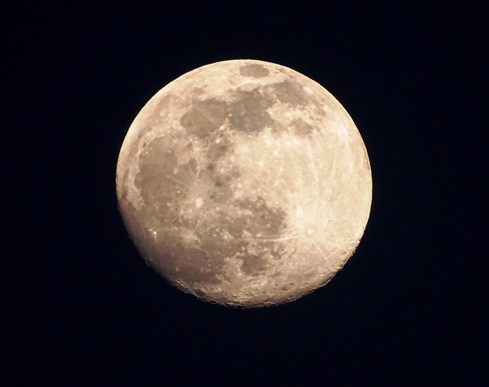 Фотографія І Місяць став як кров... / Артур Сіренко / photographers.ua