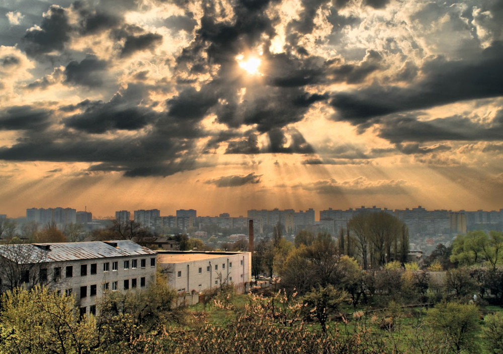 Фотографія солнечные лучи / Найдион Роман / photographers.ua