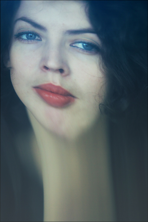 Фотографія девушка с голубыми глазами / Svetlana Korolyova / photographers.ua