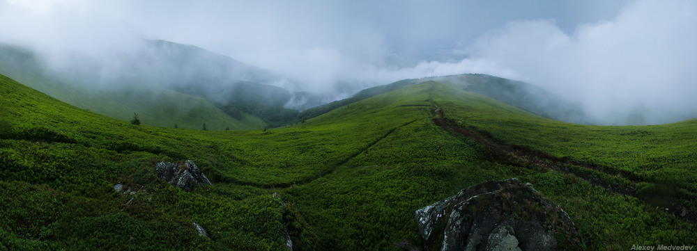 Фотографія Спуск з гори Граб / Алексей Медведев / photographers.ua