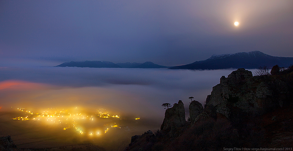 Фотографія Закат луны над Чатырдагом / Сергей Титов / photographers.ua