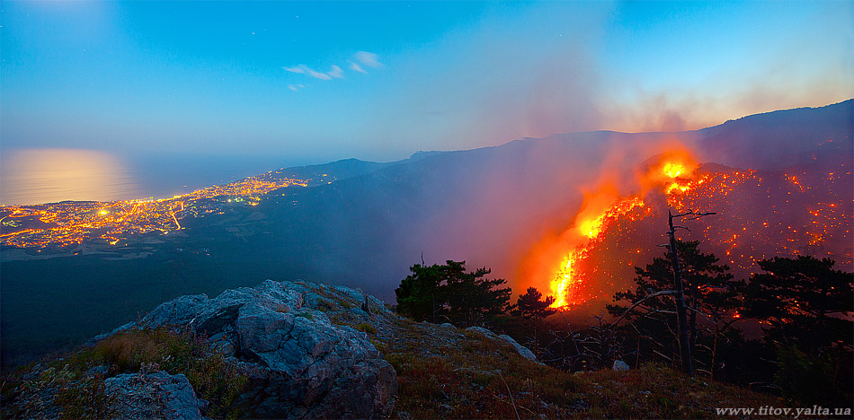 Фотографія Лесной пожар в Ялте / Сергей Титов / photographers.ua