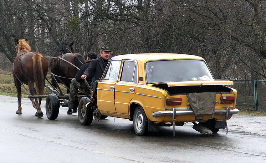 Фотографія Продаётся хороший машин, на ходу, …. мощность  две лошадки…. / natasha marinskaya / photographers.ua
