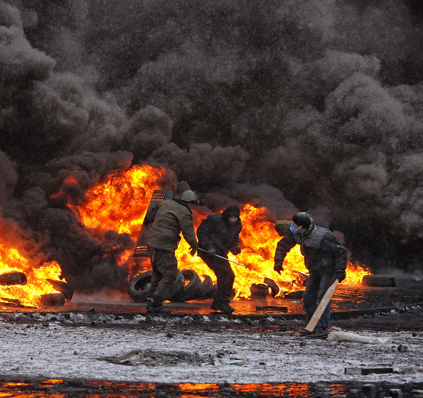 Фотографія на линии огня / Виталий Бурковский / photographers.ua