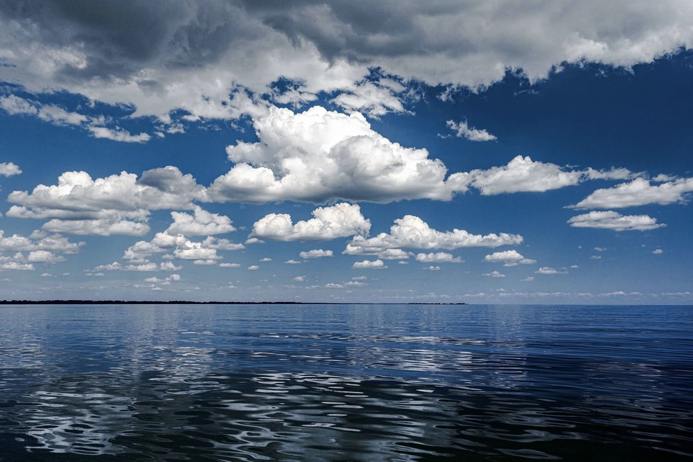 Фотографія Тихо хмари пливуть над Дніром / Ігор Солодовніков / photographers.ua