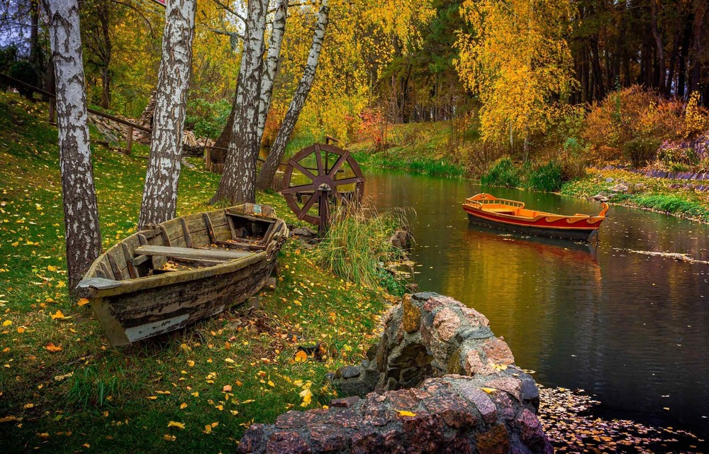 Фотографія Кудись тече замріяна ріка. Спокійно хвильки гладять ніжно човен... / Ігор Солодовніков / photographers.ua