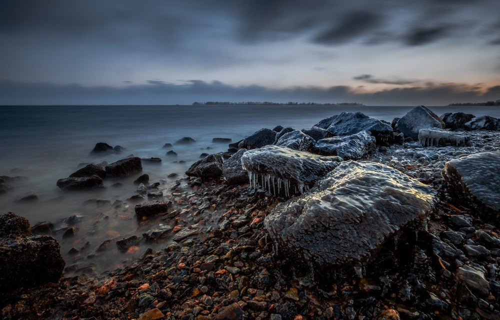 Фотографія Лід заковує Дніпро у свої обійми... / Ігор Солодовніков / photographers.ua