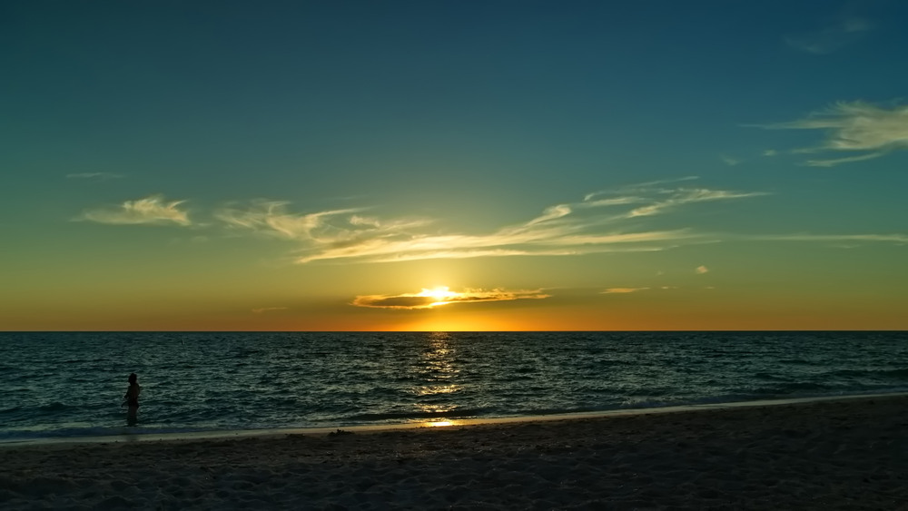 Фотографія Коли сонце пірнуло за обрій / Gregori Yakimchuk / photographers.ua