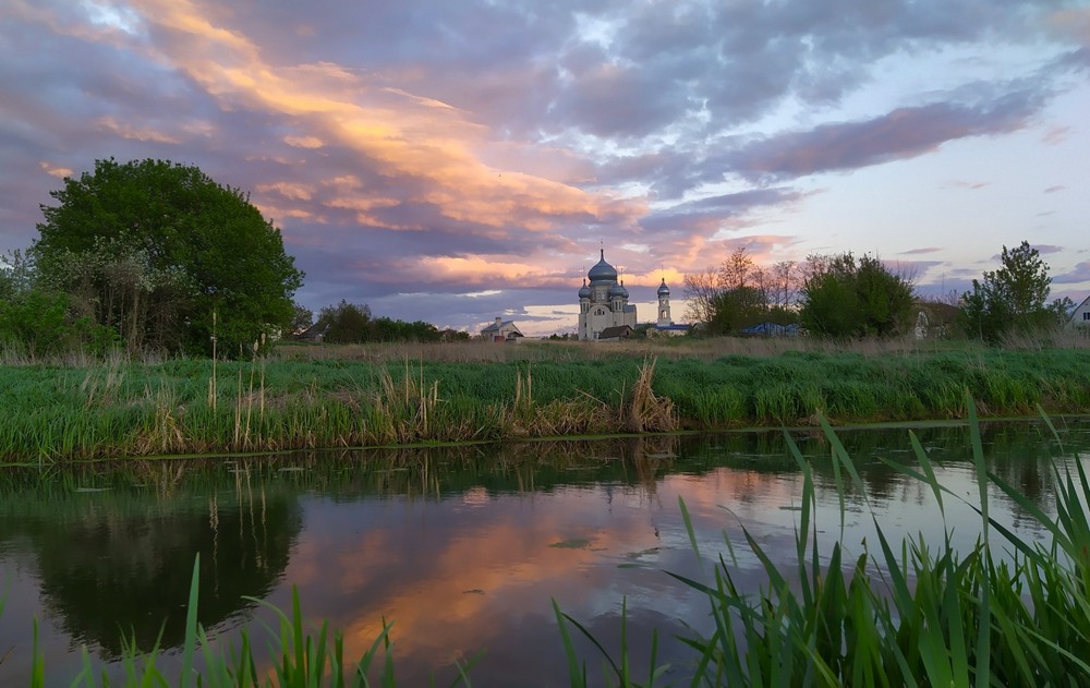 Фотографія Стоїть церква на горбочку... / Anatoliy Storchak / photographers.ua