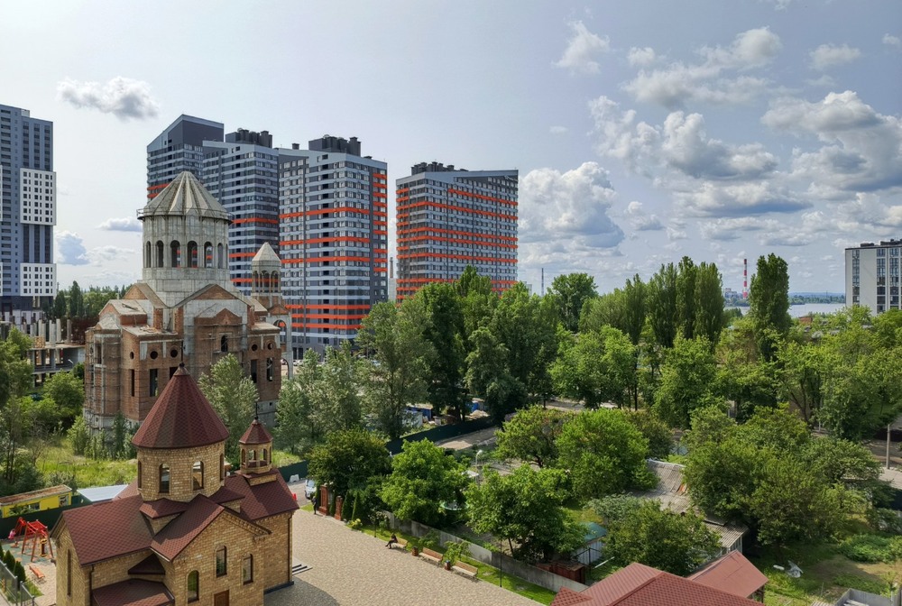 Фотографія Початок літа в місті. / Anatoliy Storchak / photographers.ua