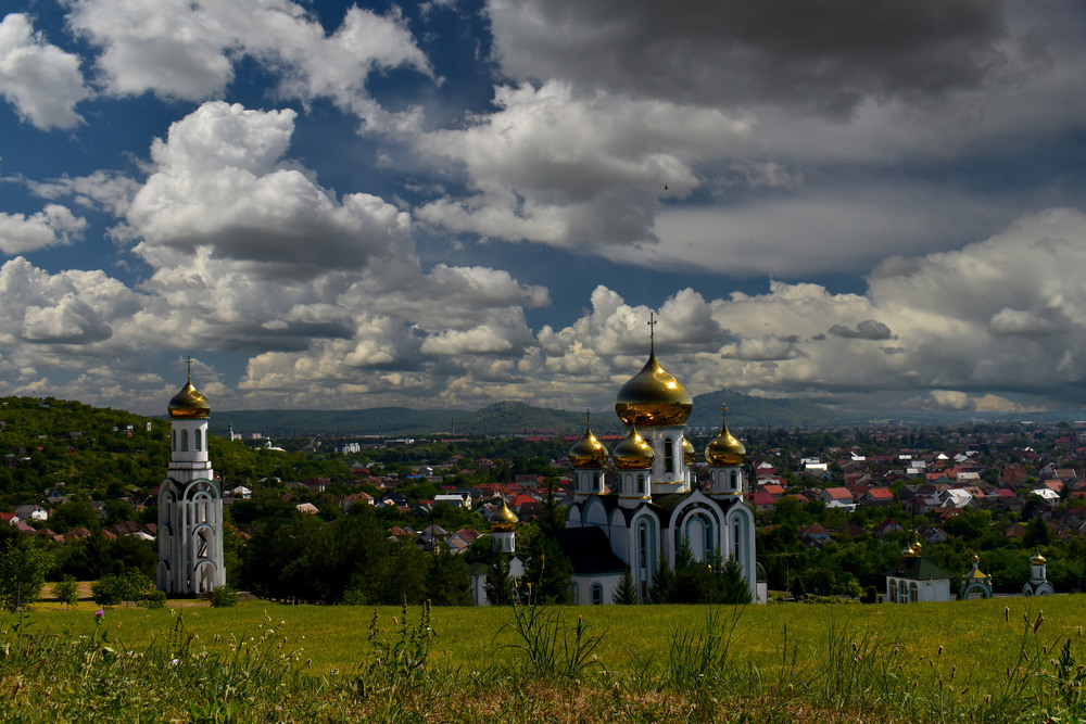Фотографія Червоногірський чоловічий монастир в Мукачево / Крутий Николай / photographers.ua