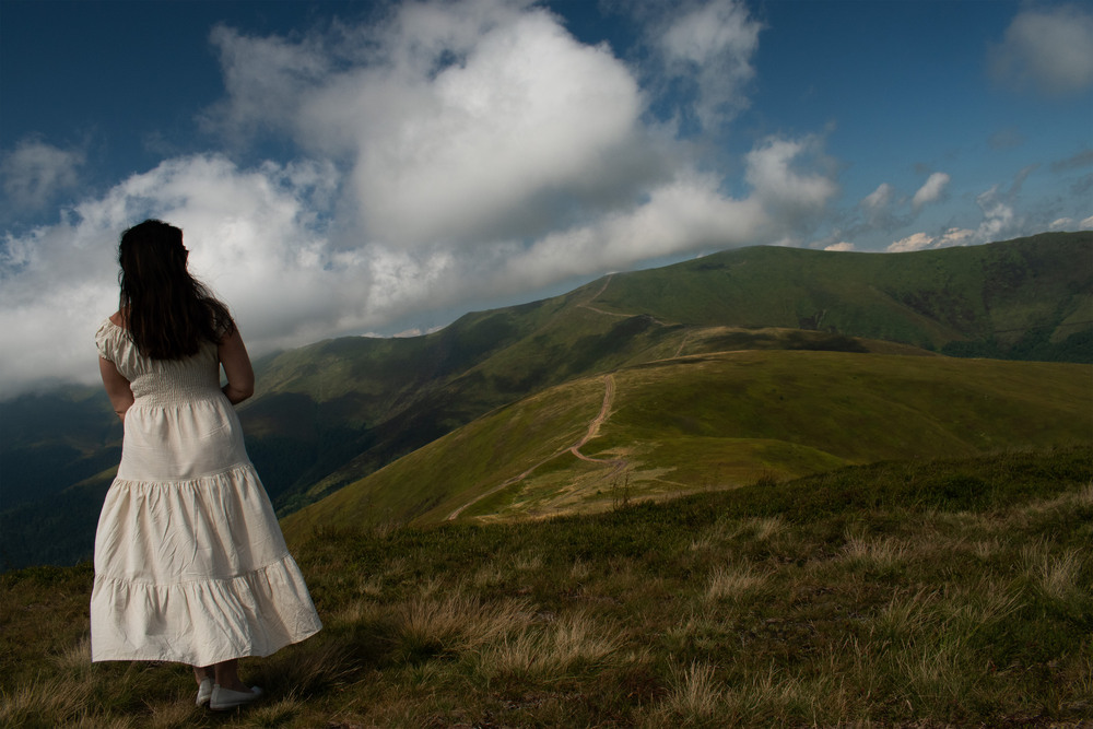 Фотографія Ми поїдемо у гори, Милуватися усим! Гарну пісню заспіваєм! Буде чути там усім!! / Крутий Николай / photographers.ua