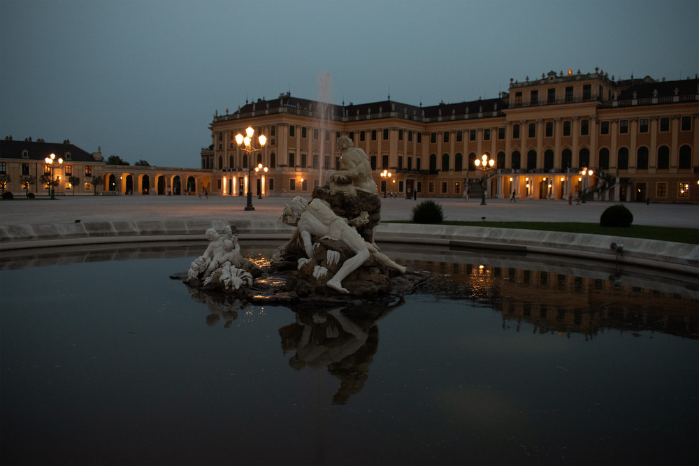 Фотографія Вечірній Schloss Schonbrun / Крутий Николай / photographers.ua