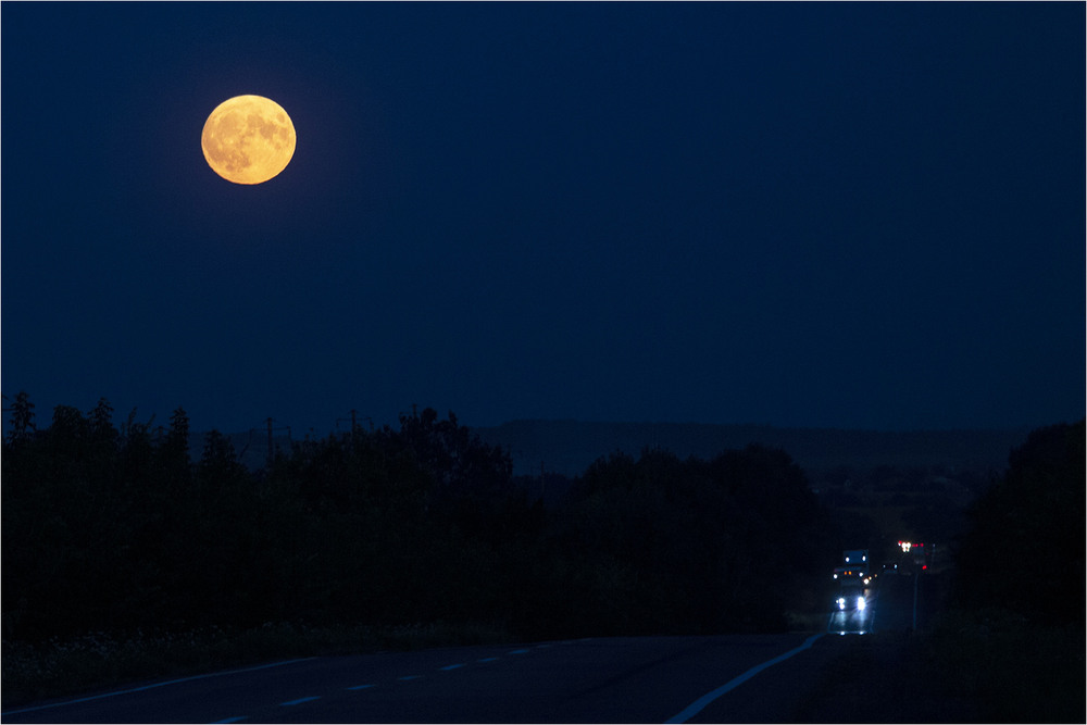 Фотографія Большая Луна / EAS / photographers.ua