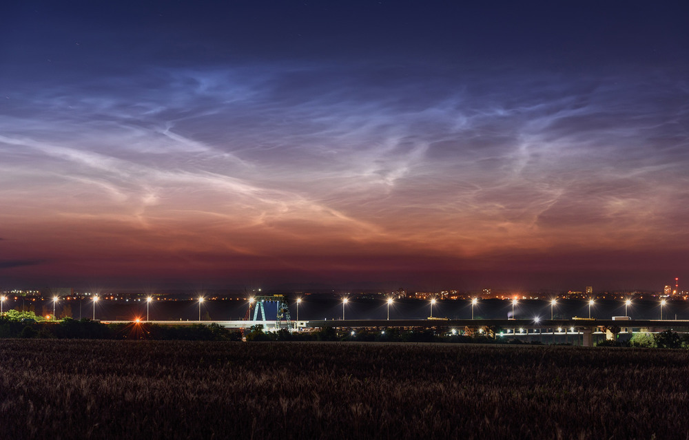 Фотографія Серебристые облака над Запорожьем / Александр Поздняков / photographers.ua
