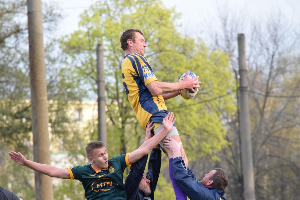 Фотографія Хто вище стрибає той м'яча забирає / Denis Petrushenko / photographers.ua