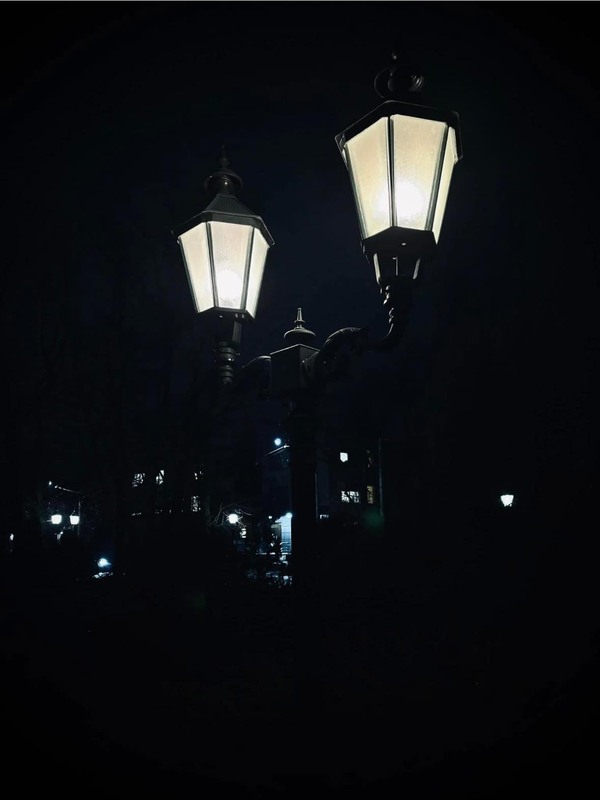 Фотографія Щастя можна знайти навіть в найбільш темні часи, якщо не забувати звертатися до світла / Anna Derevyanko / photographers.ua