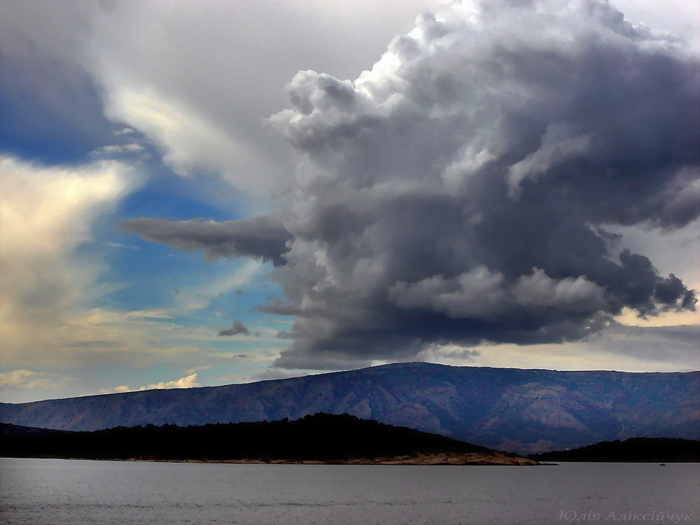 Фотографія Чорна хмара наступає... / Юлія Аліксійчук / photographers.ua