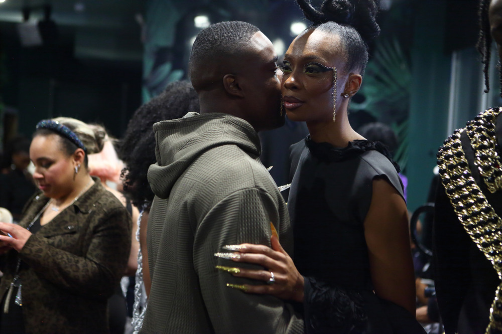 Фотографія NYFW backstage / Andrew Contra / photographers.ua