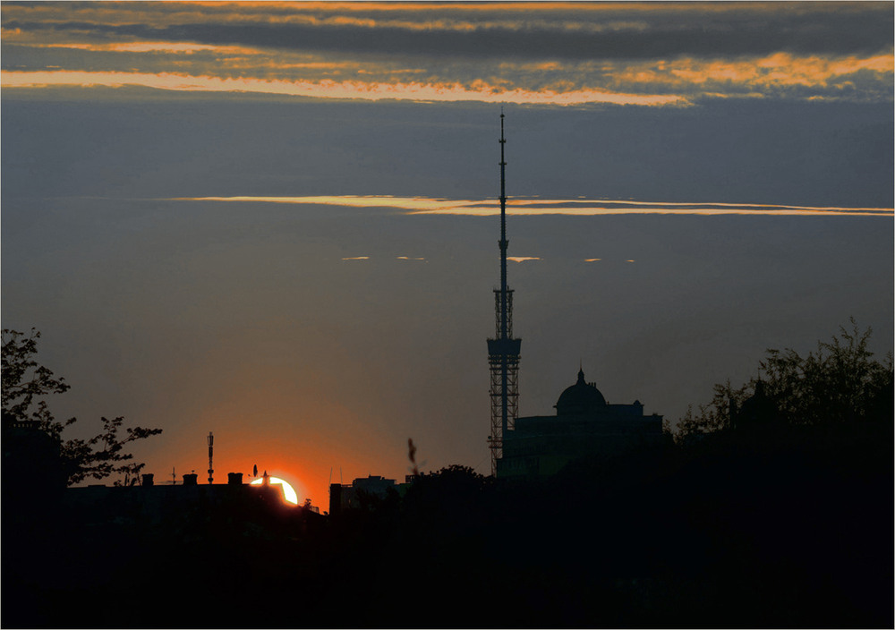 Фотографія Дні і ночі тривоги нашої / Тіна Качалова / photographers.ua