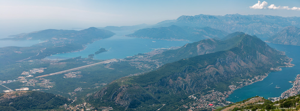 Фотографія Where Mountains Embrace the Sea / Sergiy Tkachenko / photographers.ua