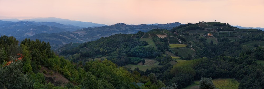 Фотографія Rocchetta Palafea, Piemonte / Sergiy Tkachenko / photographers.ua