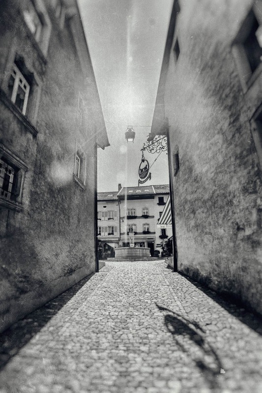 Фотографія Alien Shadows of Gruyères' Narrow Lane / Sergiy Tkachenko / photographers.ua