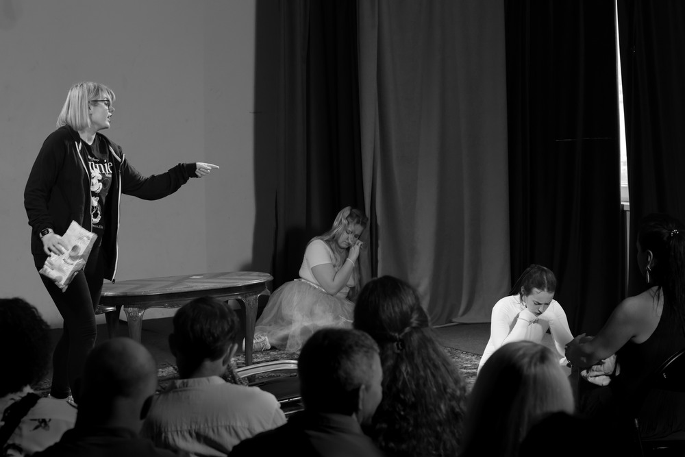 Фотографія Вистава "Покидьки, або Пузир, Соломинка і Лапоть" / Андрій Майовець / photographers.ua