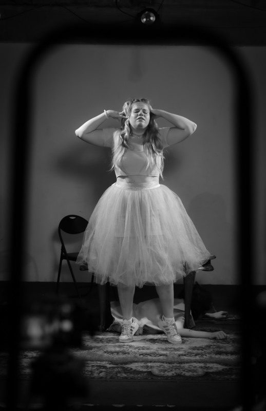 Фотографія Вистава "Покидьки, або Пузир, Соломинка і Лапоть" Катерини Пенькова / Андрій Майовець / photographers.ua