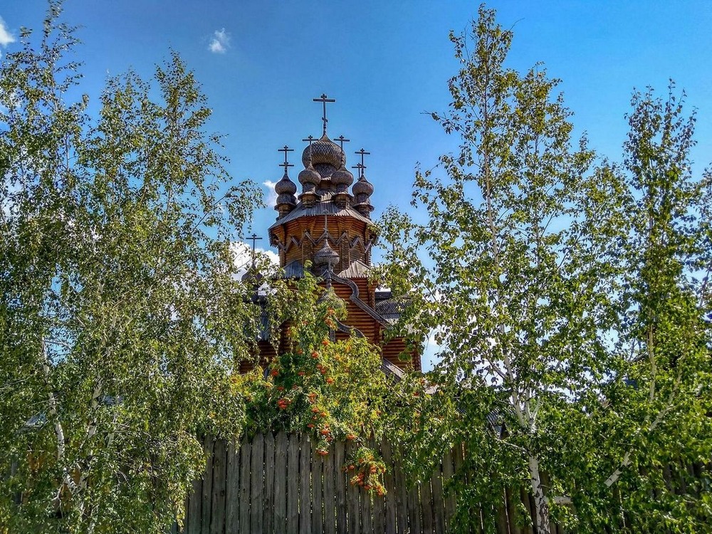 Фотографія Десь далеко в мироному Святогірську / Виталий Талисман / photographers.ua