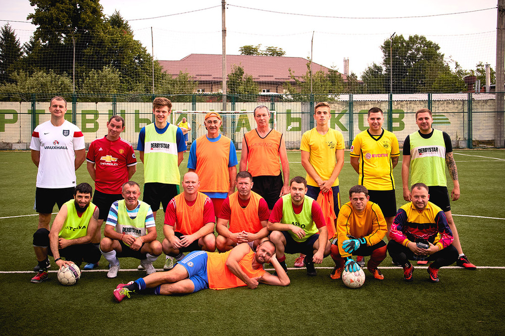 Фотографія Не розлучуся я з футболом буду вічно молодим! / Вiктор Ревуцький / photographers.ua