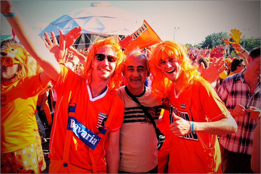 Фотографія Не розлучуся Я з футболом буду вічно молодим! / Вiктор Ревуцький / photographers.ua