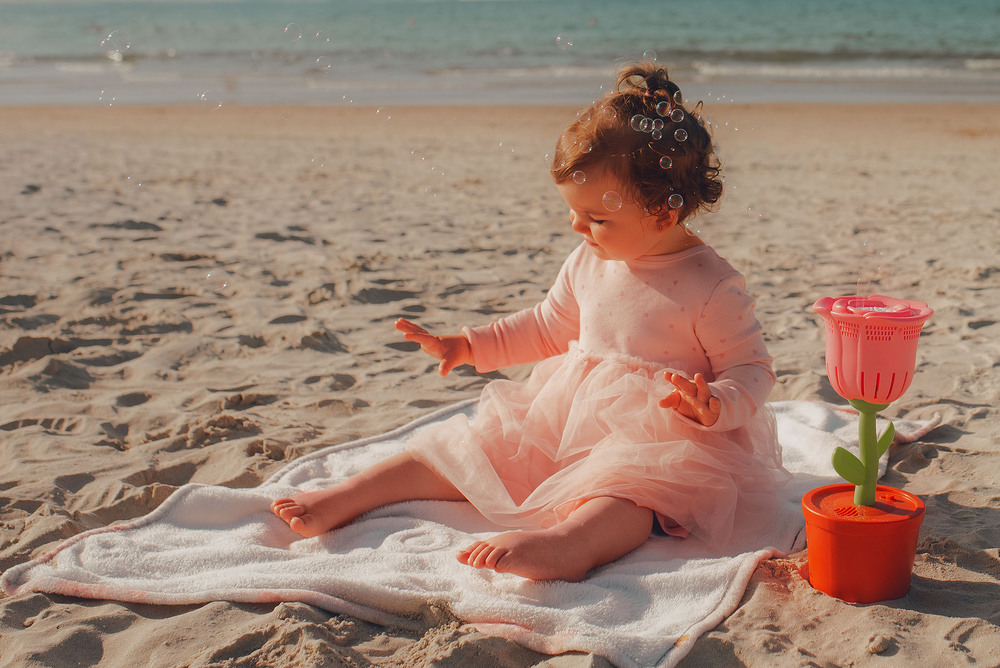 Фотографія Емелі перший раз на морі / Наталя Сиротюк / photographers.ua