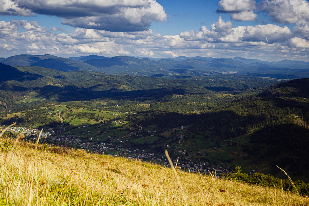 Фотографія Станція "Захар Беркут". Вид на долину / Ігор Науменко / photographers.ua