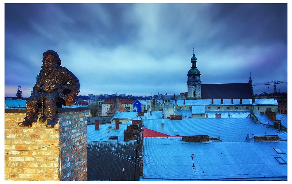 Фотографія Про гнома, який жиє на львівськім даху / Андрій / photographers.ua