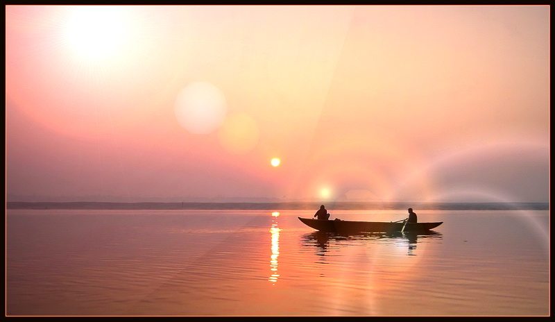 Фотографія Индия. Варанаси. Рассвет на реке Ганг... / Лариса Дмитриева / photographers.ua