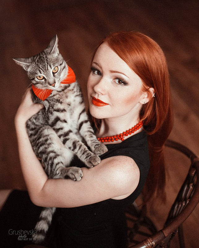 Фотографія "Женщина и кошка" / Оля Грушевская / photographers.ua