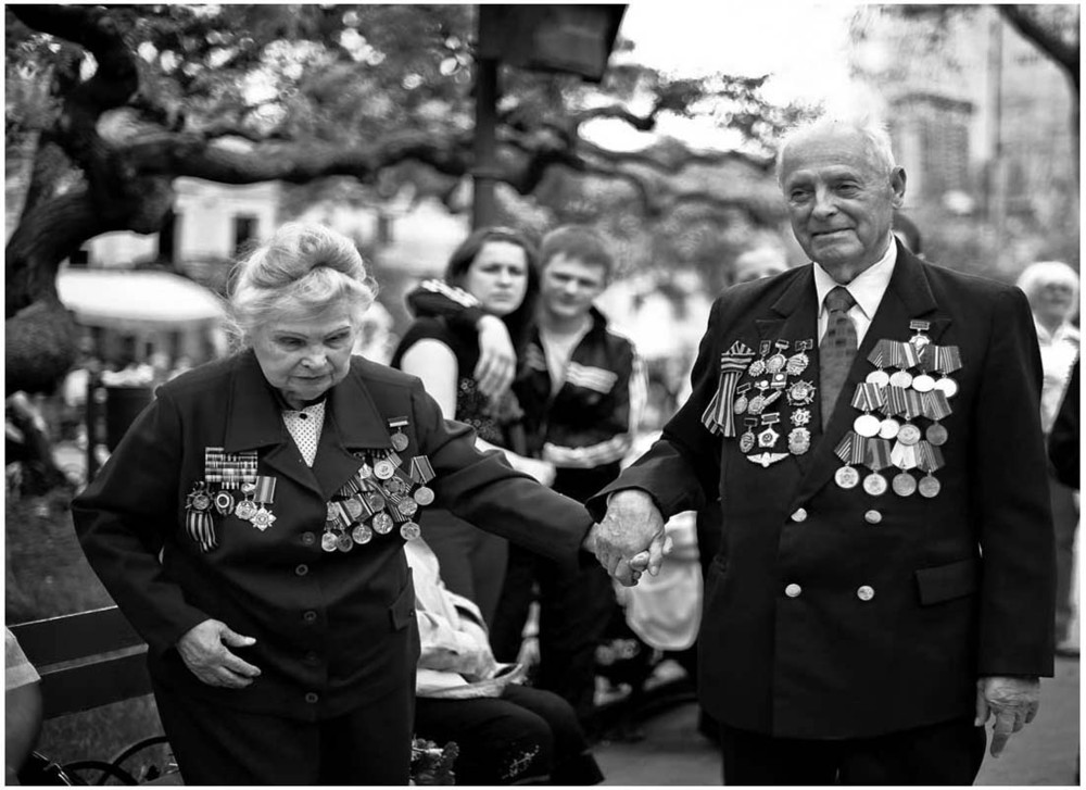 Фотографія Не стареют душой ветераны / Alex Savelieff / photographers.ua